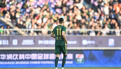 中超-席尔瓦梅开二度 青岛海牛客场战平成功保级