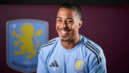 蒂勒曼斯：本赛季必须确保不丢愚蠢的分数，争取在杯赛有突破